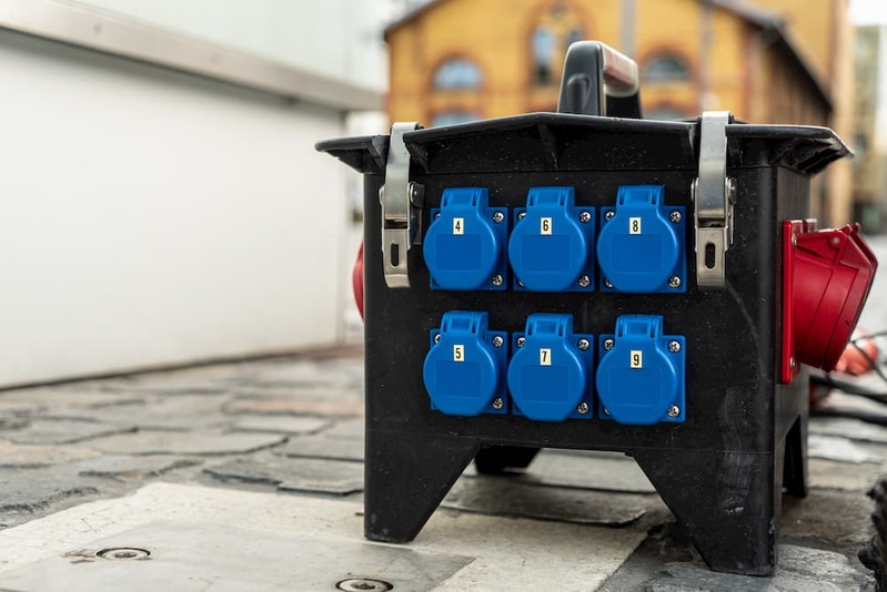 Adapter